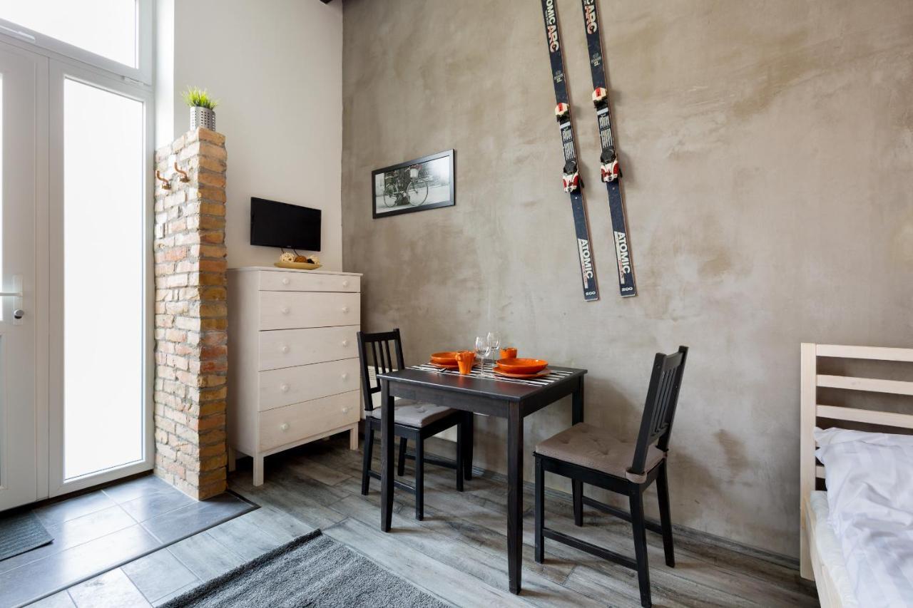 K10 A Kazinczy Apartment Budapeste Exterior foto