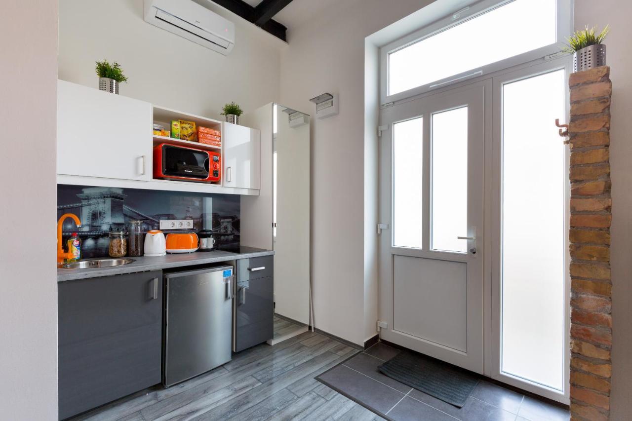 K10 A Kazinczy Apartment Budapeste Exterior foto
